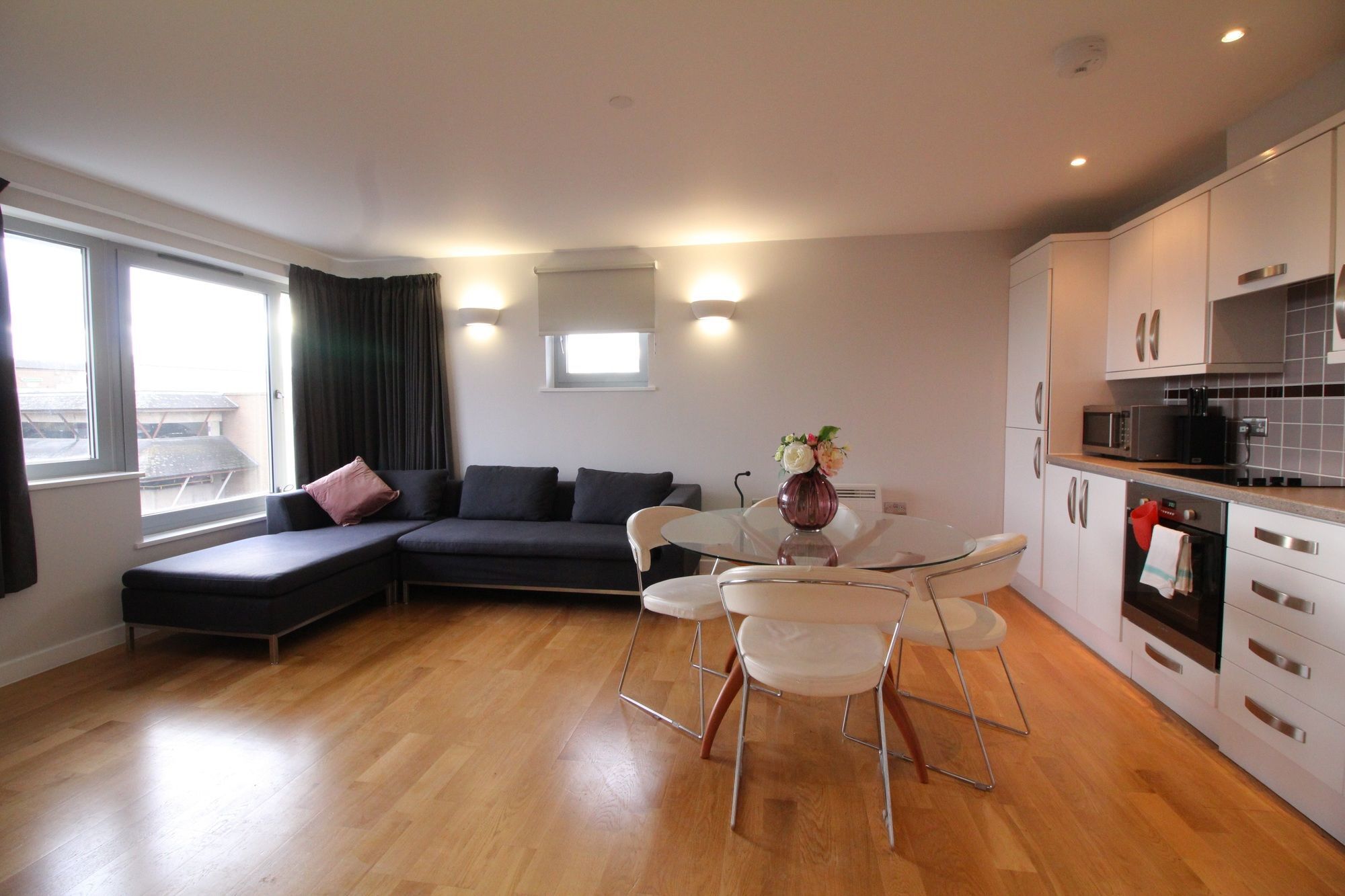 Lux Living Apartments - Roman House Cambridge  Exterior photo